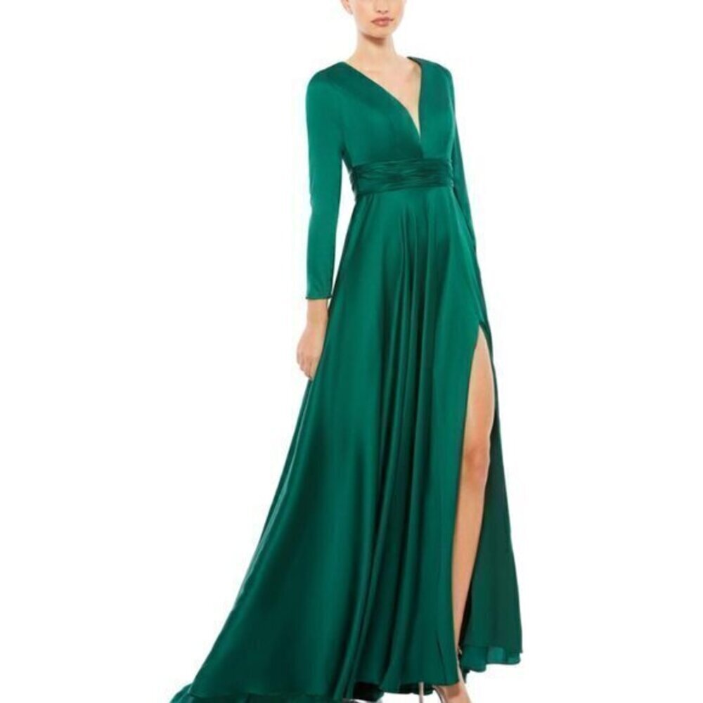 NWT Ieena for Mac Duggal 55245i Emerald Green gown